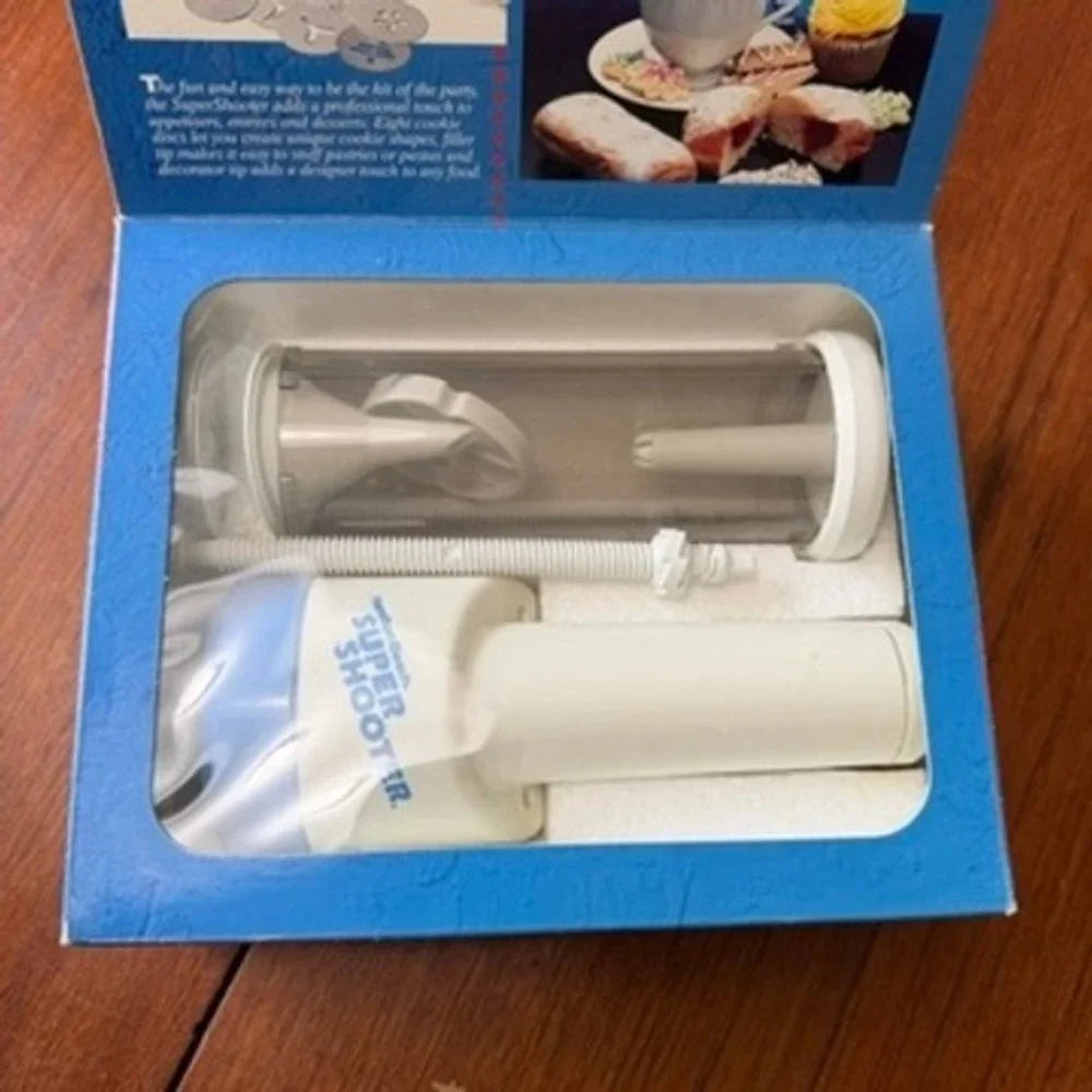 Vintage Hamilton Beach Super Shooter 80000 Cordless Cookie Press Food Decorator